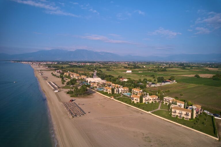 Mediterranean Village Hotel & Spa — снимка 2, Олимпийска ривиера