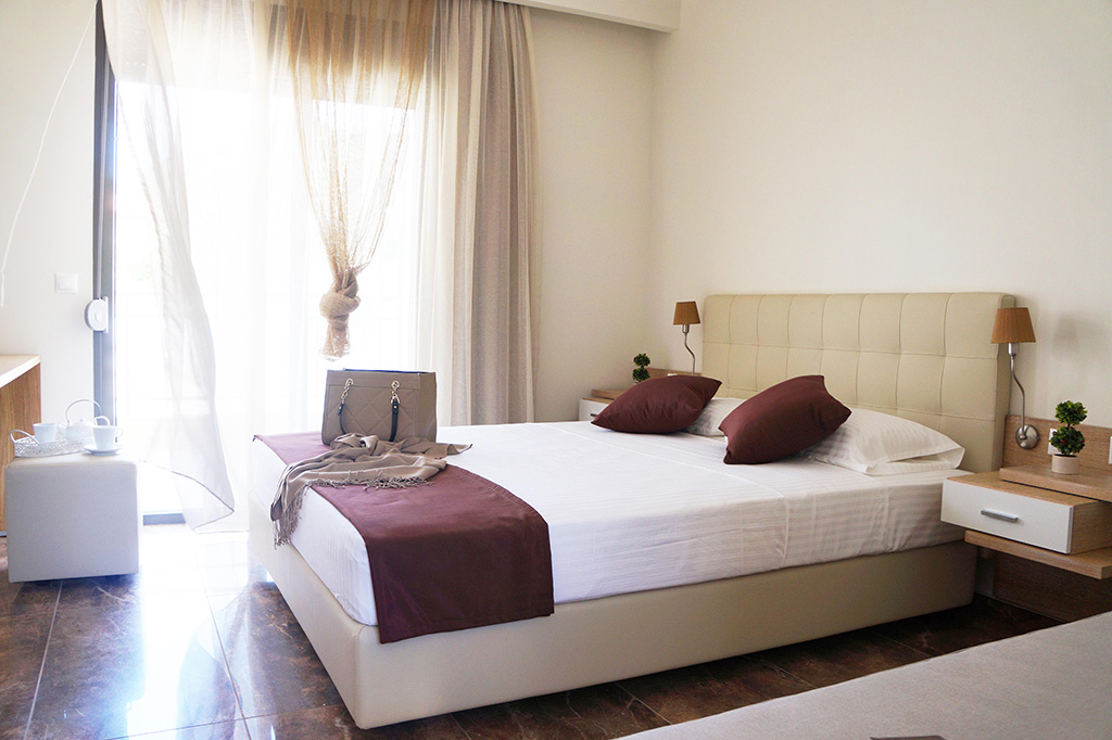 Artemis Plaza hotel