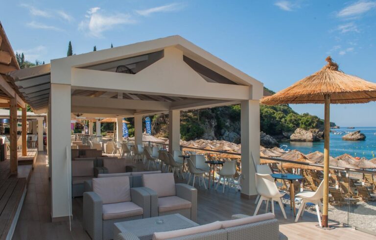 Blue Princess Beach Hotel And Suites — снимка 2, Corfu