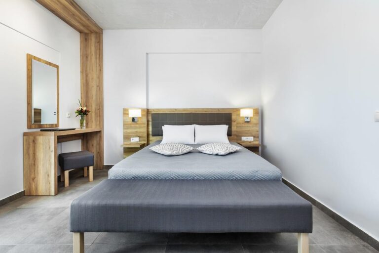 Iris Hotel — снимка 5, Halkidiki