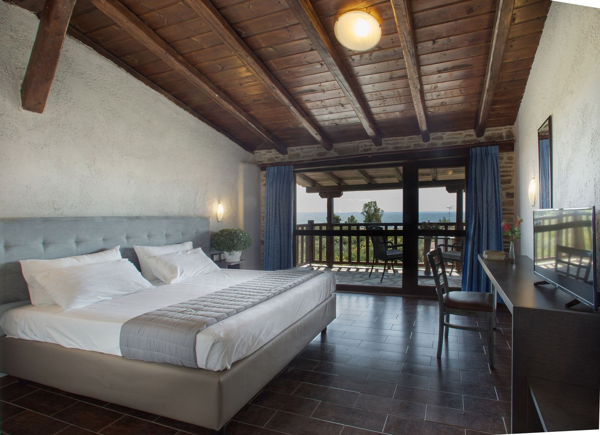 Loft with Sea View