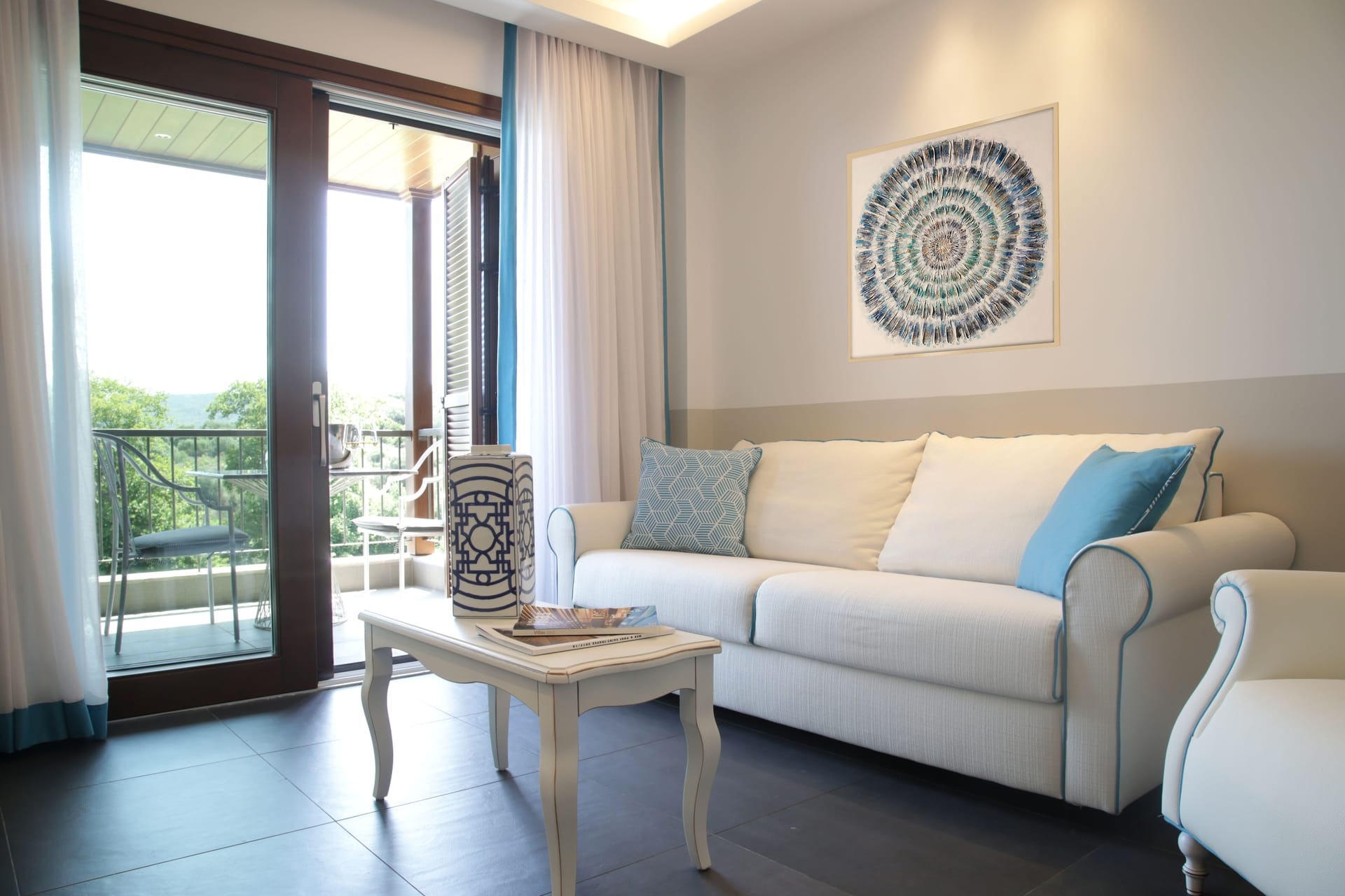 One Bedroom Suite with Sea View - 2 adults 2 children  - 60 s.m