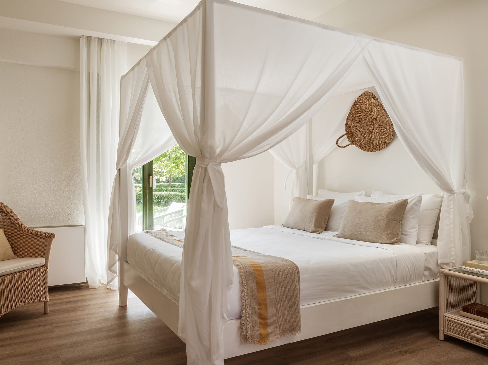 Family Interconnecting Room shaded veranda