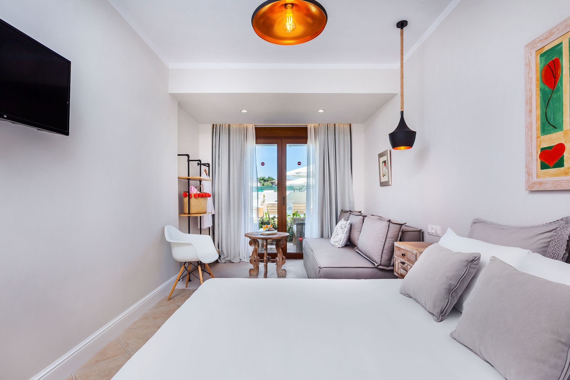 Triple Room with Pool View