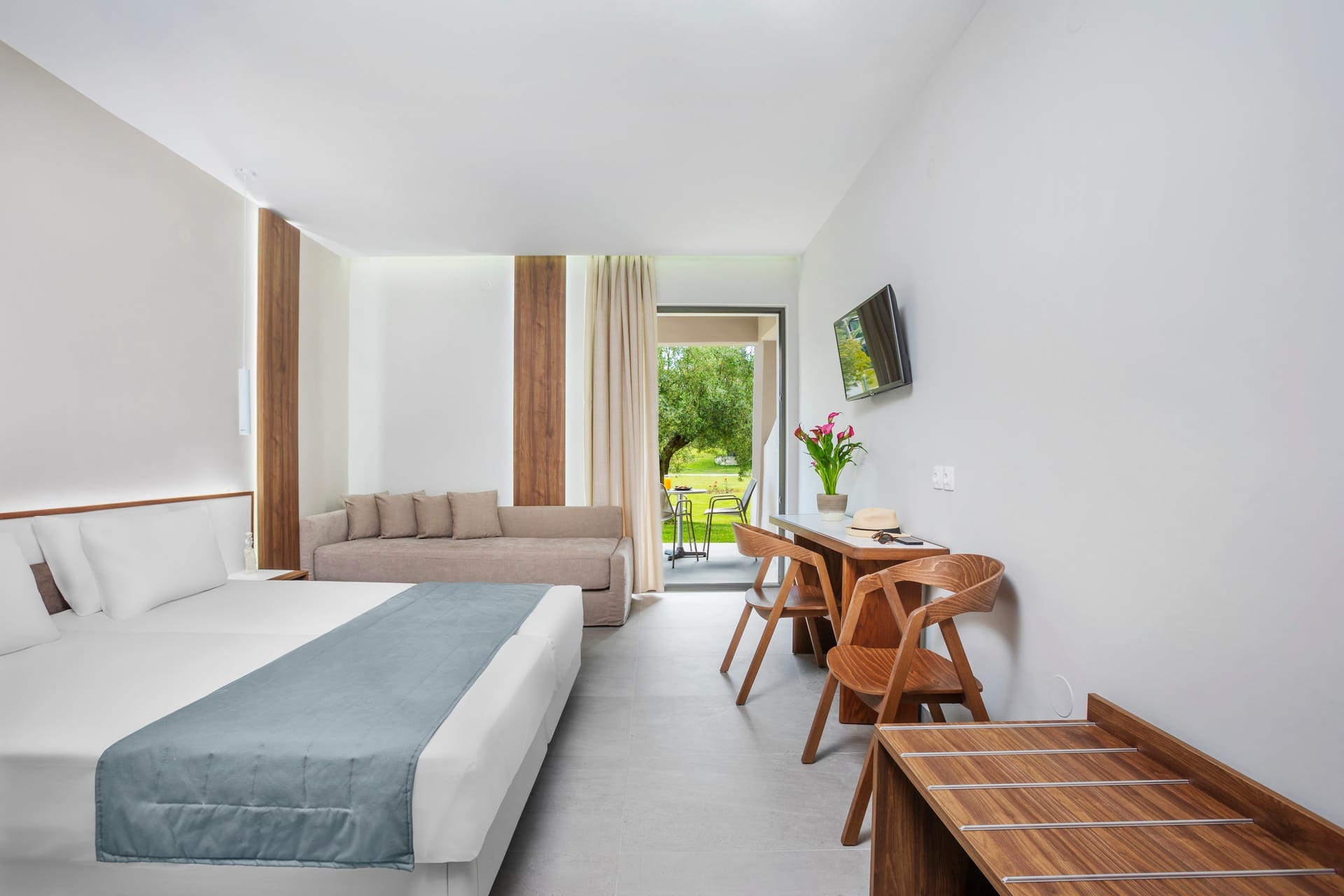 Superior Triple Room