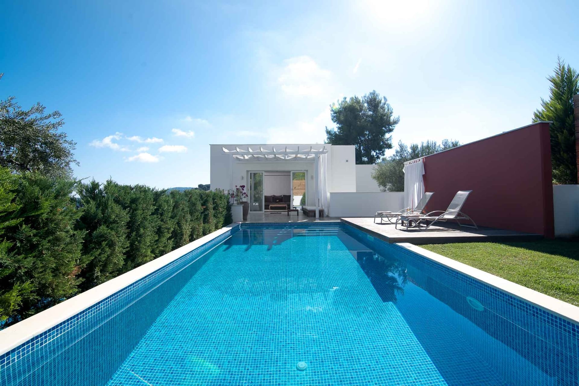 Exclusive 1 Bedroom Suite with private pool
