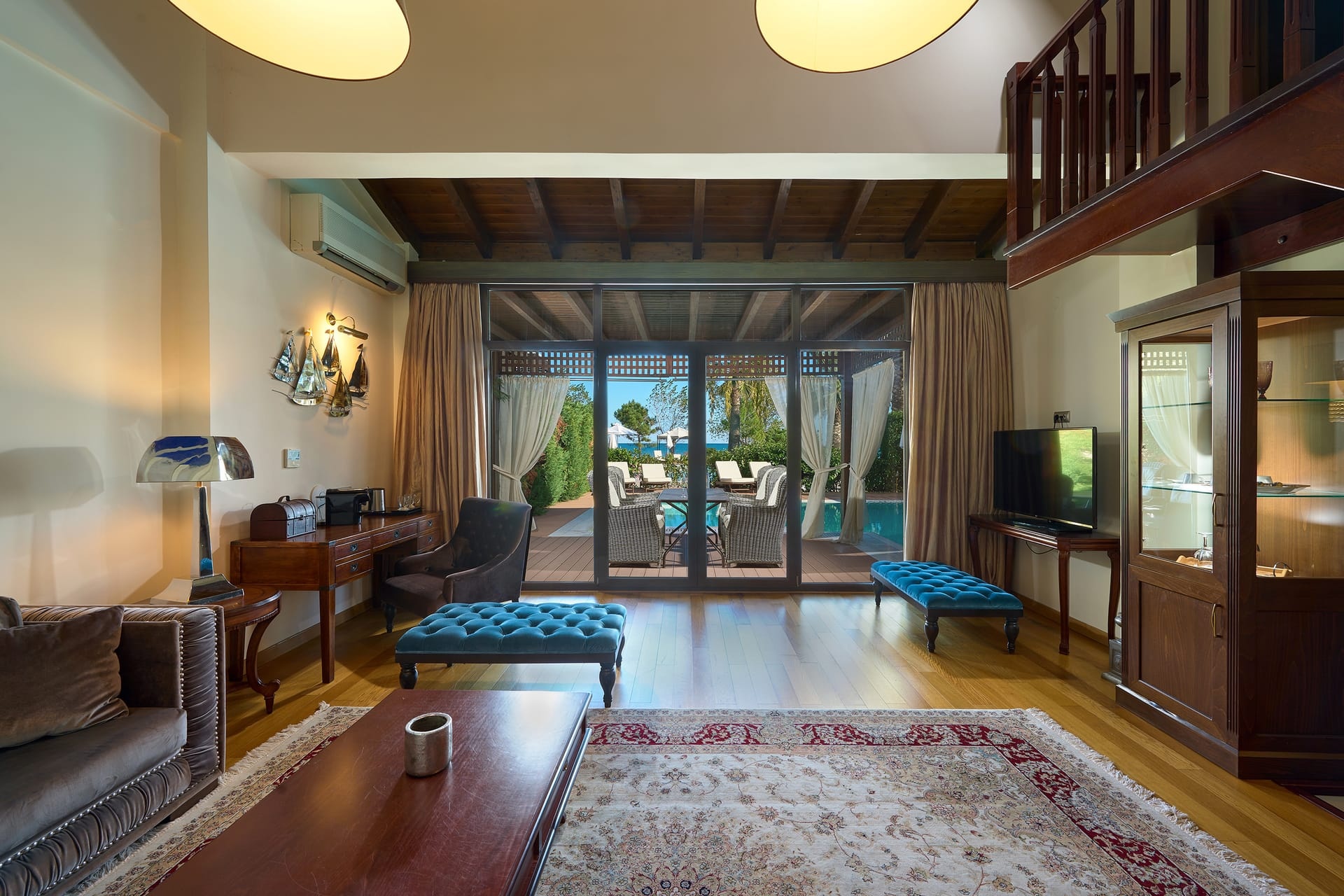 V.I.P. Villa